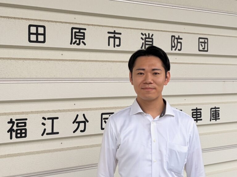 田原市消防団 福江分団 詰所前にて